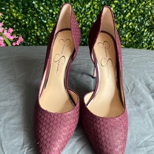 Jessica Simpson Textured Maroon Heels